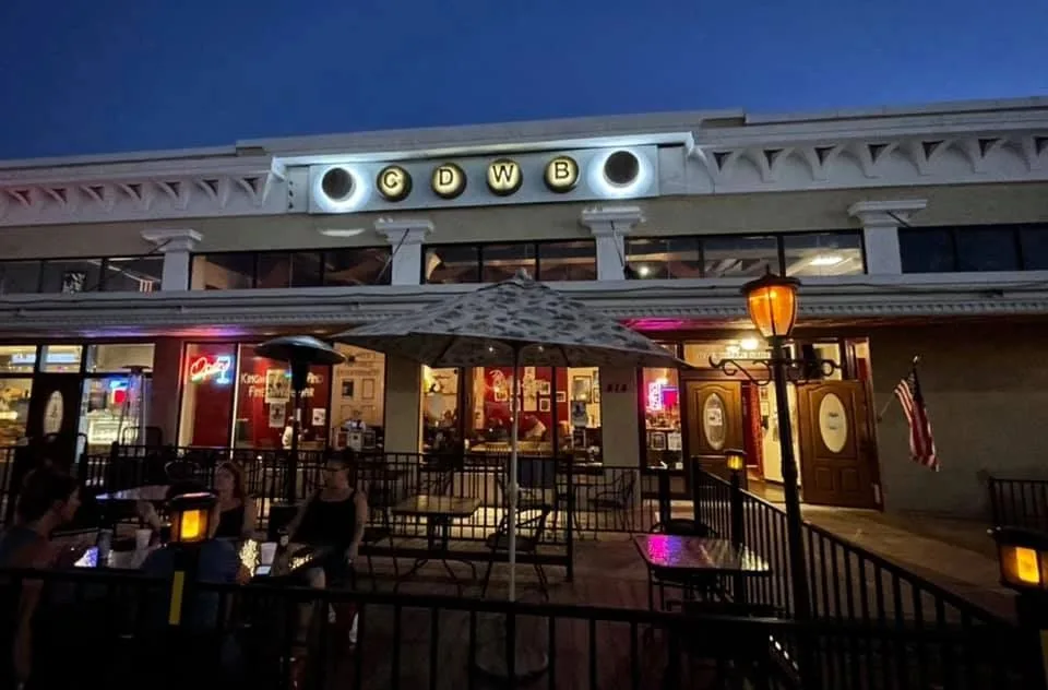Cellar Door Wine Bar in Kingman